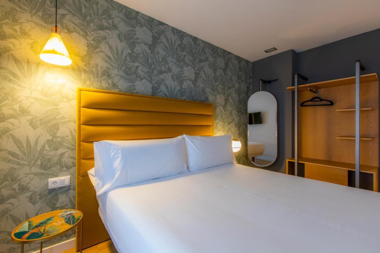 Hotel Javier Montero Ribadeo Luaran gambar